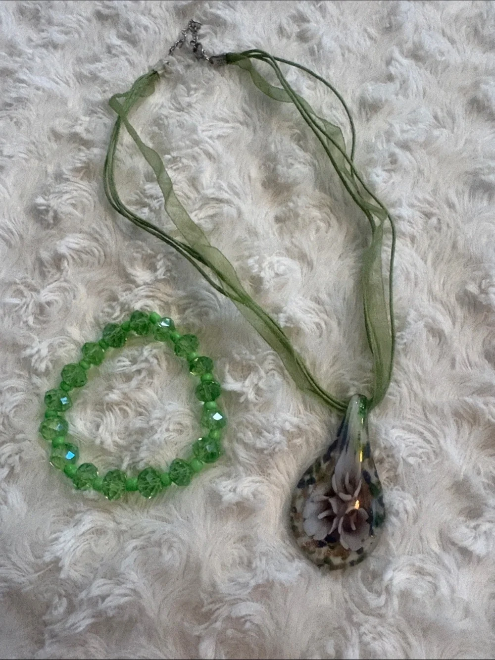 Glass teardrop necklace with beaded bracelet 2 pc